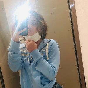 Meet your Posher, Cora